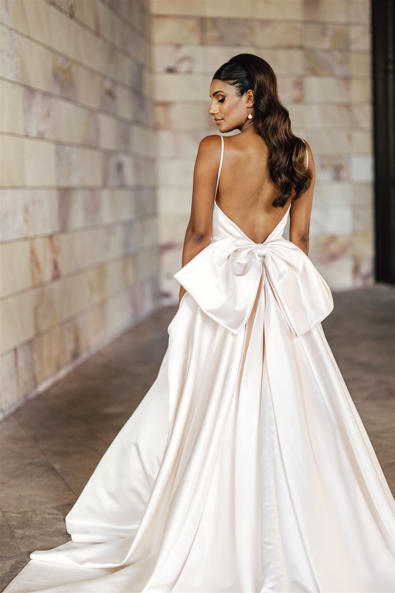 dove satin wedding dress Essense of Australia, CLEAN DOVE SATIN BALLGOWN WITH SHEER BACK, D3080 New Wedding  Dress Save 48%