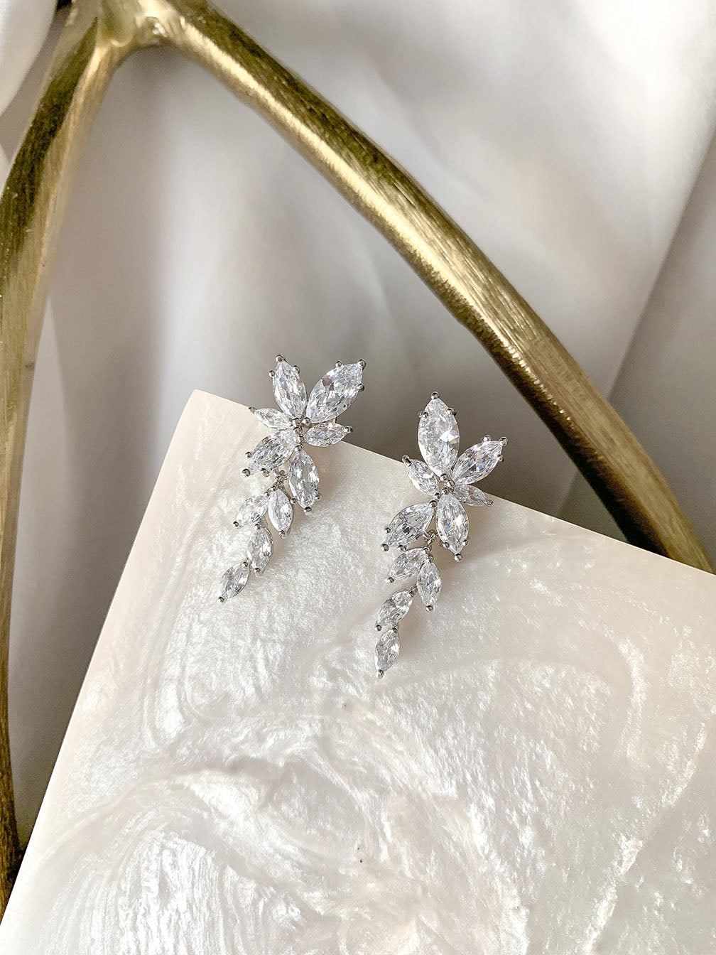 ANNA Earrings