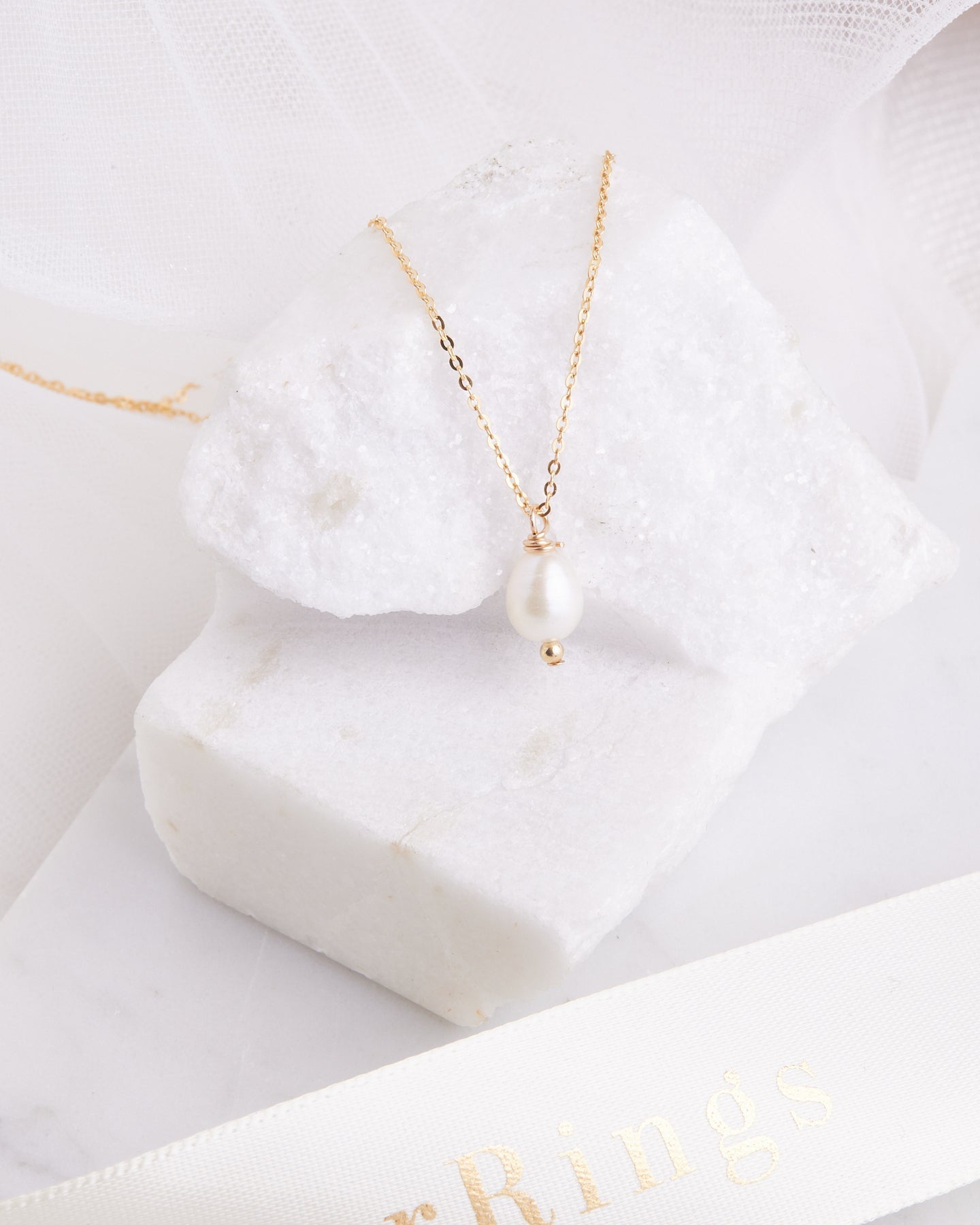 Isla Necklace